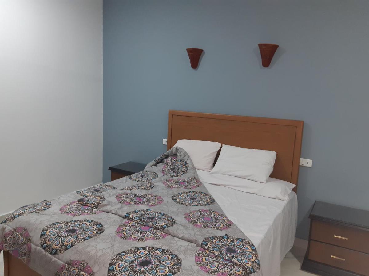 German Dolphin Apartment El Qoseir Ngoại thất bức ảnh