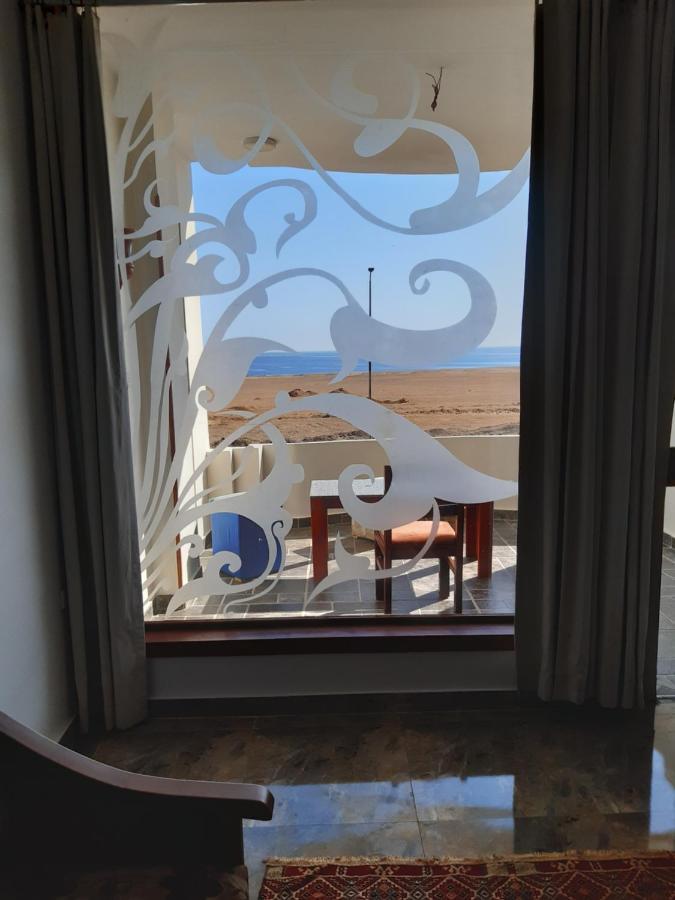 German Dolphin Apartment El Qoseir Ngoại thất bức ảnh