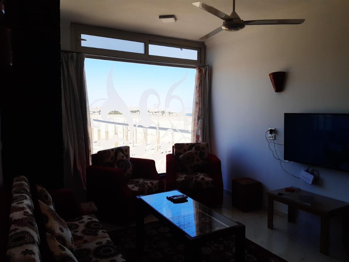 German Dolphin Apartment El Qoseir Ngoại thất bức ảnh